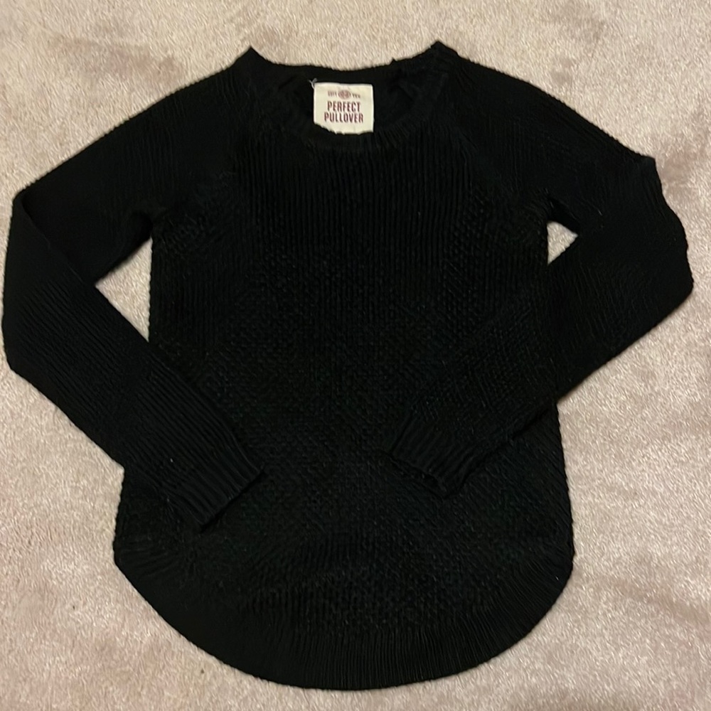 SO Perfect Pullover Black Sweater, Size XS